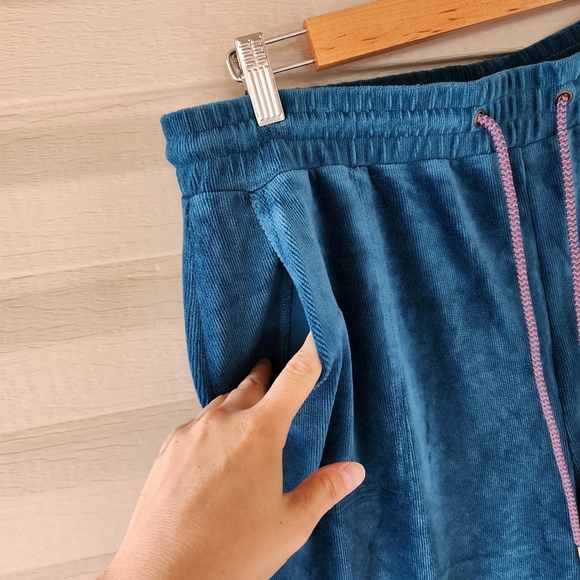 Matilda Jane blue textured crop pants - Picture 7 of 12